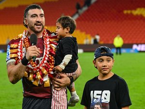 Top 14 - Comment Jeffery Toomaga-Allen et sa femme ont fait fuiter l'arrivée du joueur à Vannes sur les réseaux sociaux avant l'officialisation par le club ?