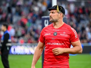 Top 14 - "Je veux partir la tête haute" : François Cros (Toulouse) veut profiter de sa dernière saison avec le Stade toulousain avant son départ à Lyon