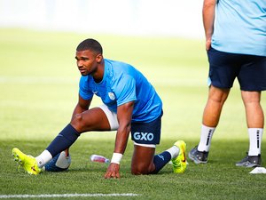 Top 14 - Les compositions de Bayonne - Lyon : une charnière Léo Coly - Joris Segonds, Jiuta Wainiqolo présent à l'aile